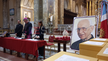 Monseñor Gottau, cerca de los altares: “Es un momento muy significativo”, dijo Corral