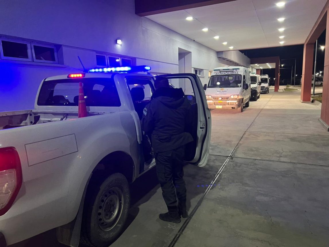 Buscaban un auto y encontraron a una mujer descompensada en la cordillera