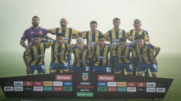 Con dos goles sobre el final, Rosario Central derrotó a Estudiantes y clasificó a los cuartos de final