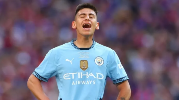 Claudio “Diablito” Echeverri sumó sus primeros minutos con el Manchester City