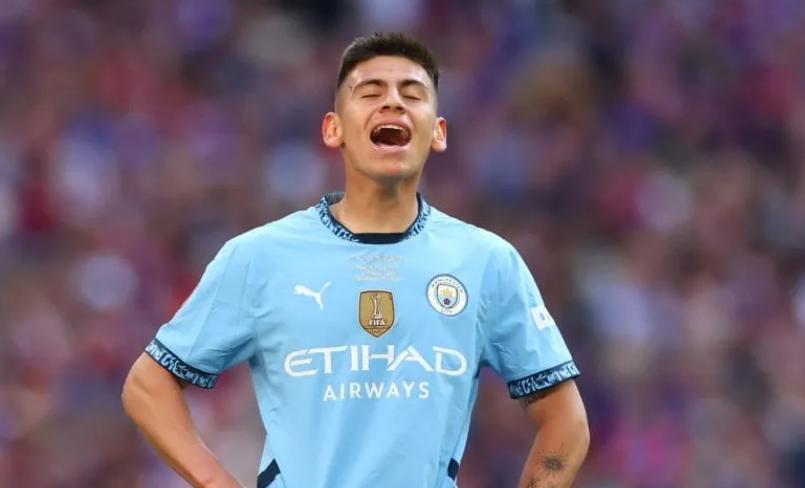 Claudio “Diablito” Echeverri sumó sus primeros minutos con el Manchester City
