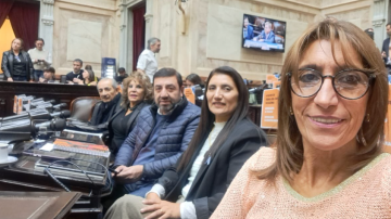 Con foto y mensaje, Daives desmiente “faltazo” de santiagueños a la sesión en Diputados que se suspendió
