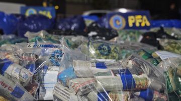 Desarticulan una banda que transportaba droga y hojas de coca de Salta a Buenos Aires