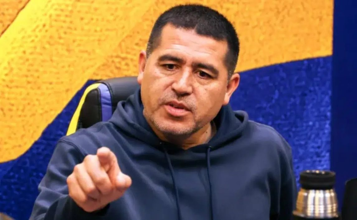 Riquelme le respondió a Anello: “Me tocó un color de piel normal, no tengo ningún problema”