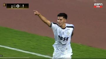 Pasó de todo en un minuto: empate de Táchira y rápida reacción de Central para ponerse 2 a 1