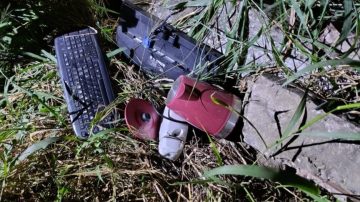 Tiraron todo en un baldío: recuperan objetos robados en Los Juríes