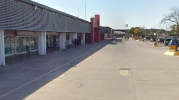 Exonerada de la Policía hurtó ropa y útiles escolares en el Hiper Libertad