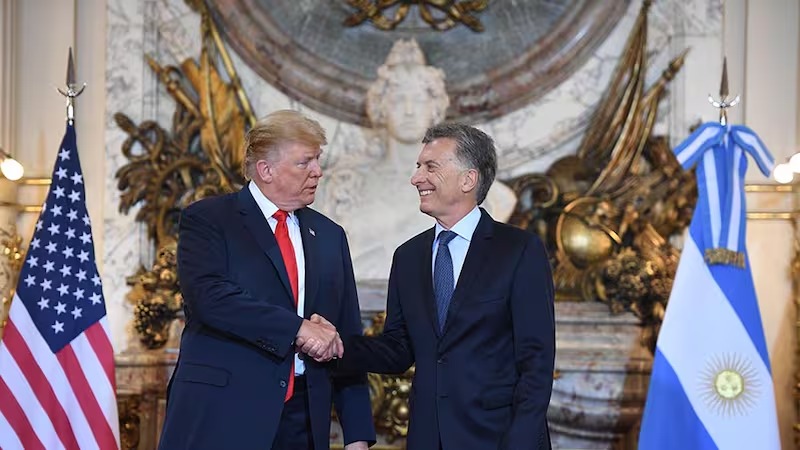Macri recordó que Trump le dijo que conquiste Chile para tener salida en los dos océanos