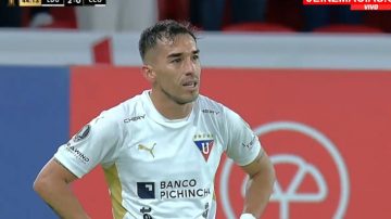 Con la ley del ex, Lisandro Alzugaray puso el 2 a 0 para Liga de Quito sobre Central Córdoba