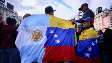 Se puso en marcha la reforma migratoria: cuáles son los nuevos requisitos para extranjeros en Argentina