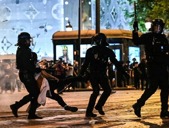 El triunfo del PSG desató una oleada de disturbios en París