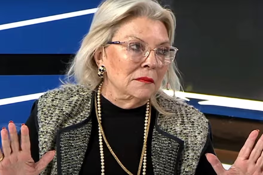Carrió acusa al Gobierno de “abandono deliberado” del Garrahan y pide que actúe la Defensoría