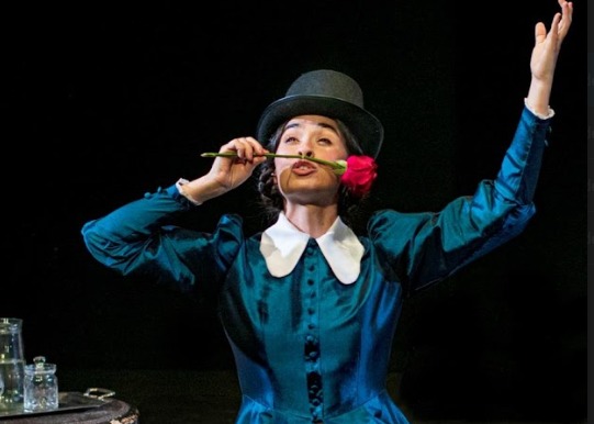 El teatro se viste de historia y humor: “Mariquita Sánchez de Nadie” llega por primera vez a Santiago del Estero