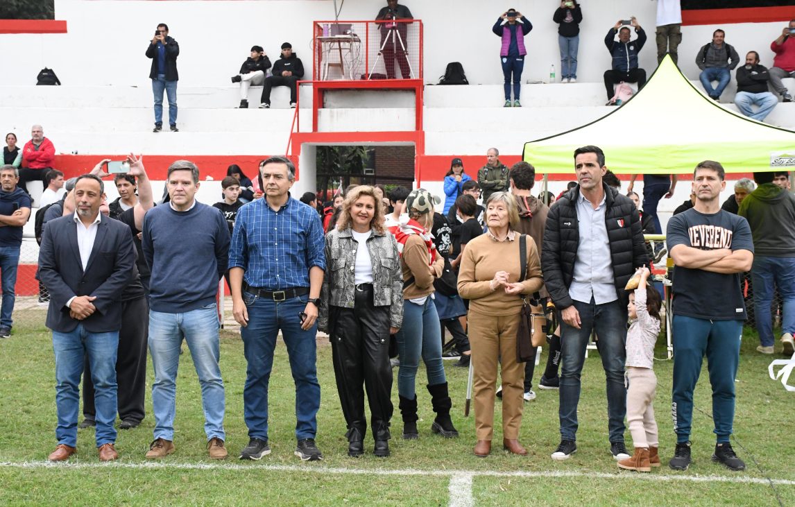 Arrancó el Campeonato Interprovincial de Rugby Juvenil M15 y contó con la presencia de la intendenta