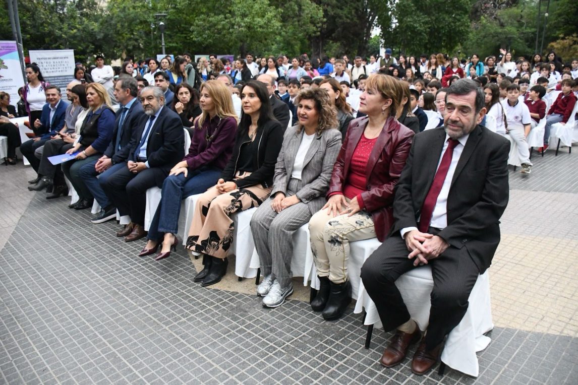 Arrancó la campaña anual de abordaje integral de las adicciones
