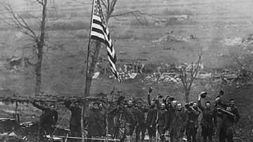 Polémico: Trump atribuye a Estados Unidos la victoria sobre el nazismo sin mencionar a la URSS