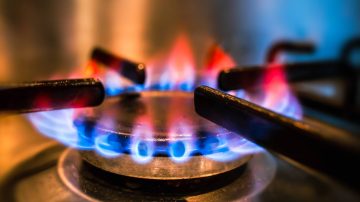 Cuánto vas a pagar en junio por la luz, el gas y el agua