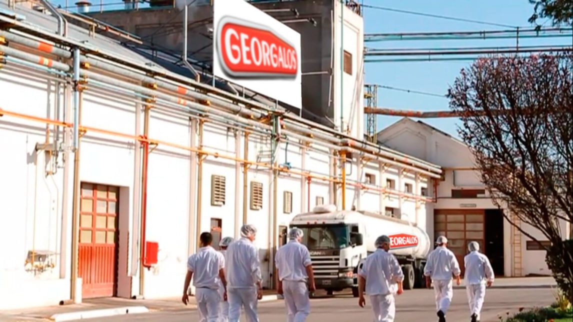 Caída del consumo: Tras 85 años, Georgalos pone en venta a Mantecol, Palitos de la selva y otras