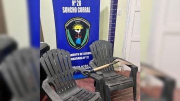 Compró dos sillones y una pala sin saber que eran robados