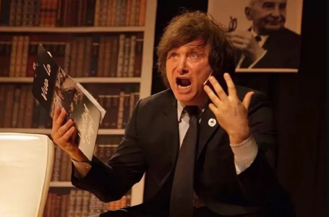El Garrahan denunció a Milei por usar al hospital para promocionar su obra de teatro
