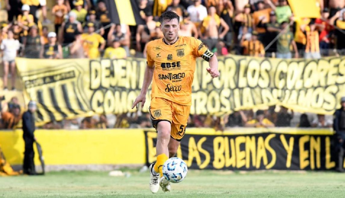 Suspendieron el partido entre Mitre y Talleres de Remedios de Escalada por el fuerte temporal