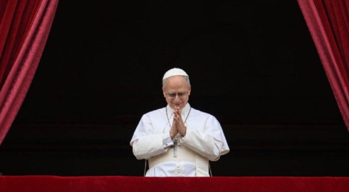El papa León XIV pidió por la paz “en el dramático escenario de una tercera guerra mundial en vilo”