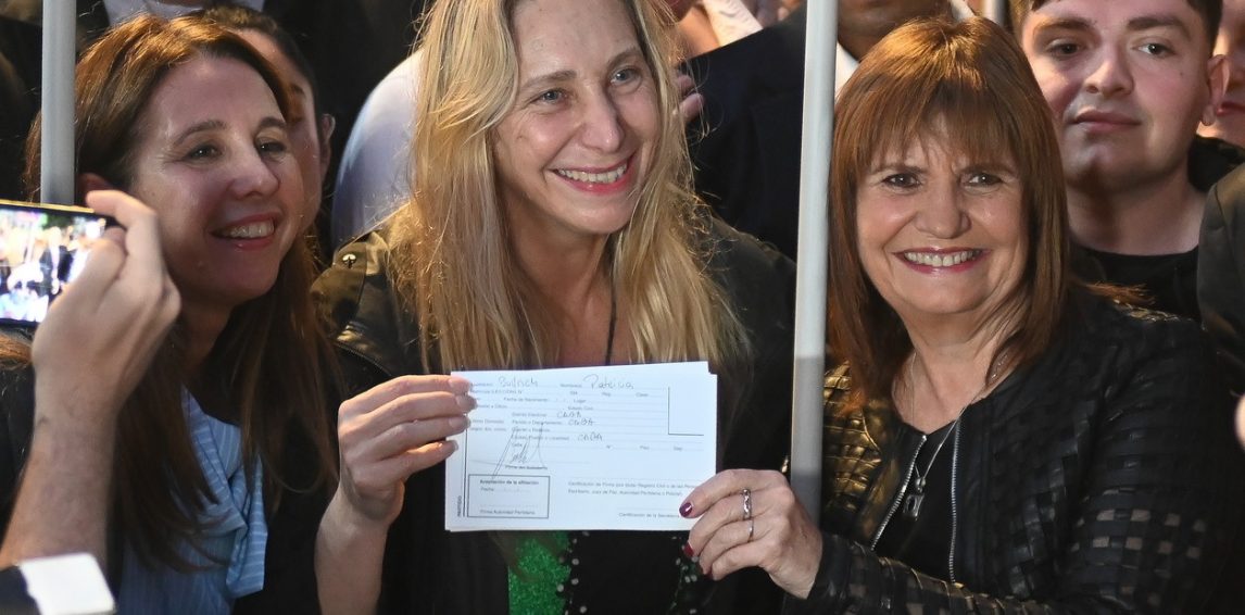 Patricia Bullrich se divorció del PRO y se pasó a La Libertad Avanza