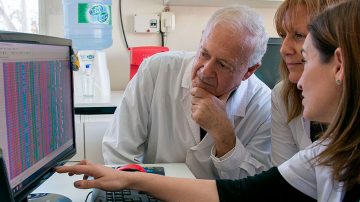 La UNSE entregará el título de Doctor Honoris Causa al médico Hugo Luis Pizzi