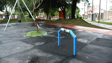 Parques y Paseos de Capital recomendó cuidar y preservar los juegos de las plazas