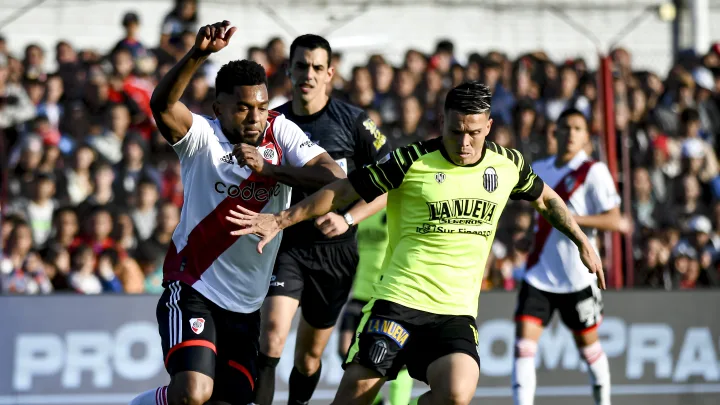 River recibe a Barracas Central en busca de los cuartos de final: formaciones y cómo ver en vivo