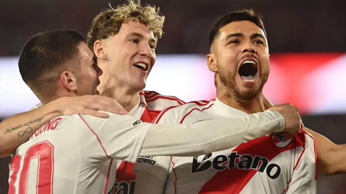 River no tuvo problemas y eliminó con una goleada a Barracas Central