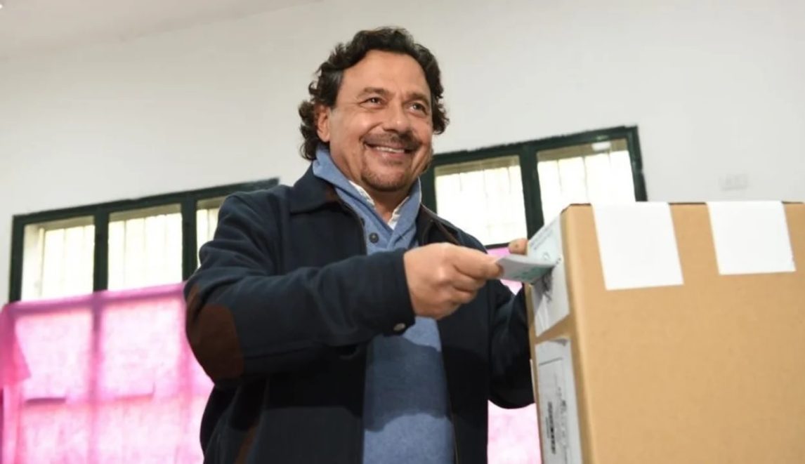 Gustavo Sáenz celebró la victoria en Salta y reconoció la derrota en la capital ante La Libertad Avanza