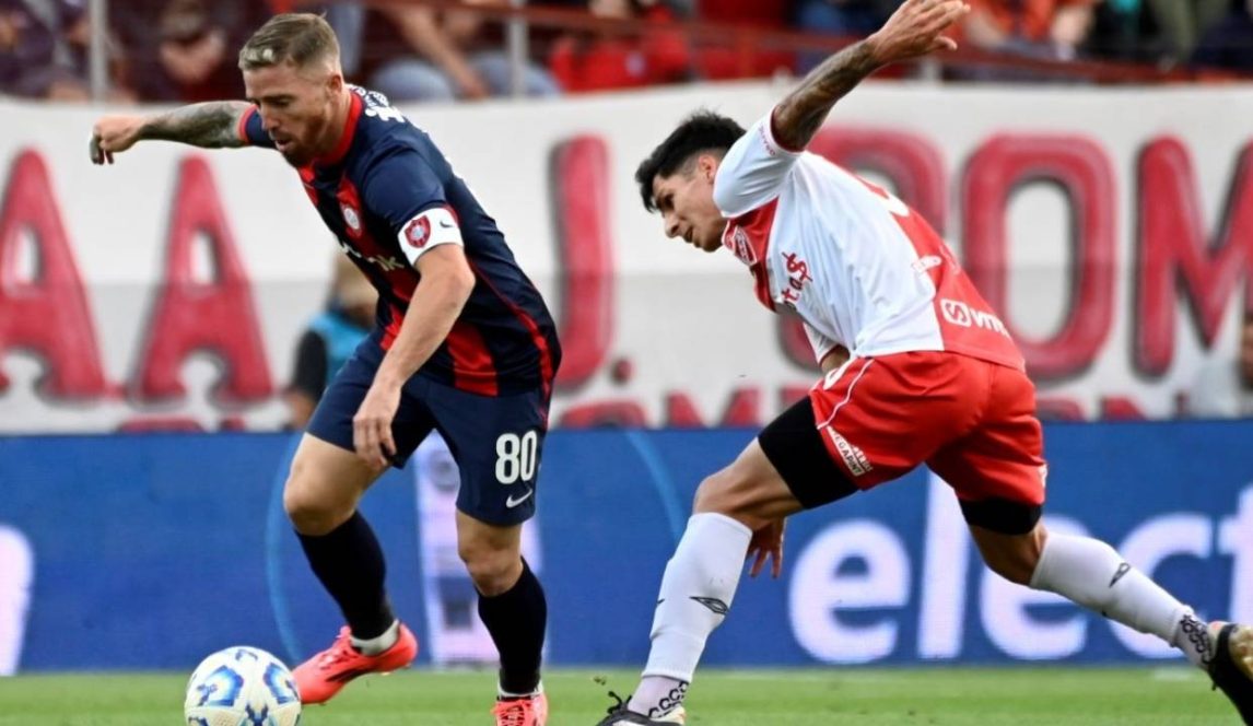 Argentinos Juniors y San Lorenzo se miden en la Paternal por un lugar en semifinales