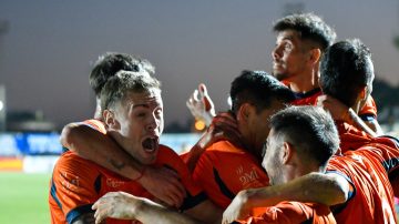 Sarmiento le ganó a Boca Unidos y recuperó la punta del Grupo D