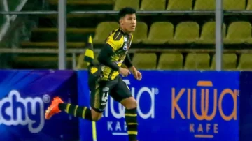 Video: Táchira sufre la temprana expulsión de Tamiche en una gran arremetida de Perelló