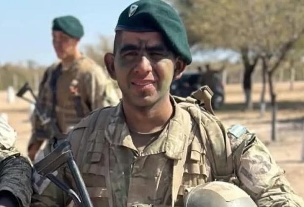 Los restos de Ignacio Emanuel Olivera, el joven oficial del Ejército Argentino llegan a Santiago el martes