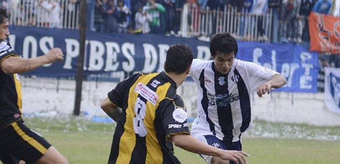 Exequiel Vergara sobre el incidente con el árbitro de Sarmiento vs. Central Argentino: “Estoy arrepentido”