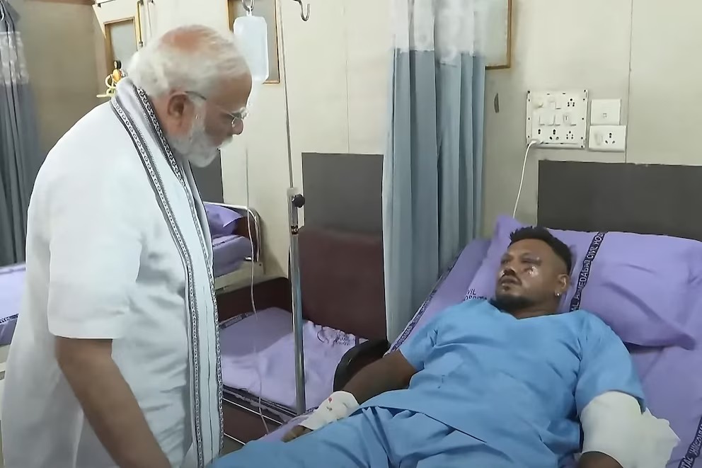Habló el único sobreviviente del accidente del avión de Air India: “Desearía no estar vivo”