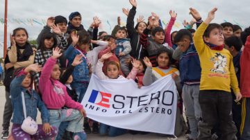 “Info en tu Ciudad” llegó a Villa Figueroa con una tarde llena de juegos, sorteos y alegría