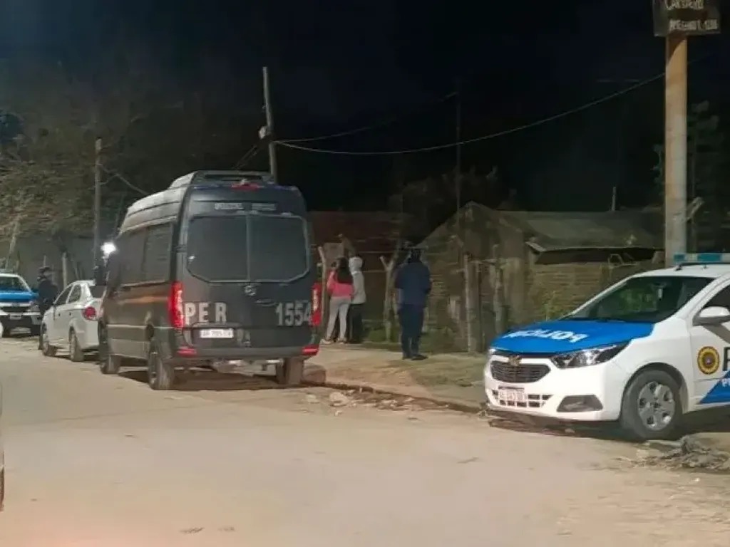 Un hombre se atrincheró junto a su hijo de 4 años