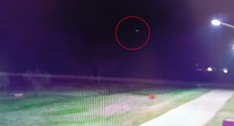 VIDEO | Misterio en Chaco: un policía filmó un presunto OVNI y el caso intriga a toda una localidad