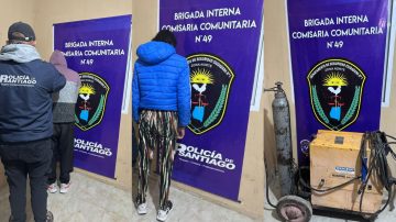 Detienen a una pareja del barrio General Paz: secuestran un celular y un tuvo de oxígeno