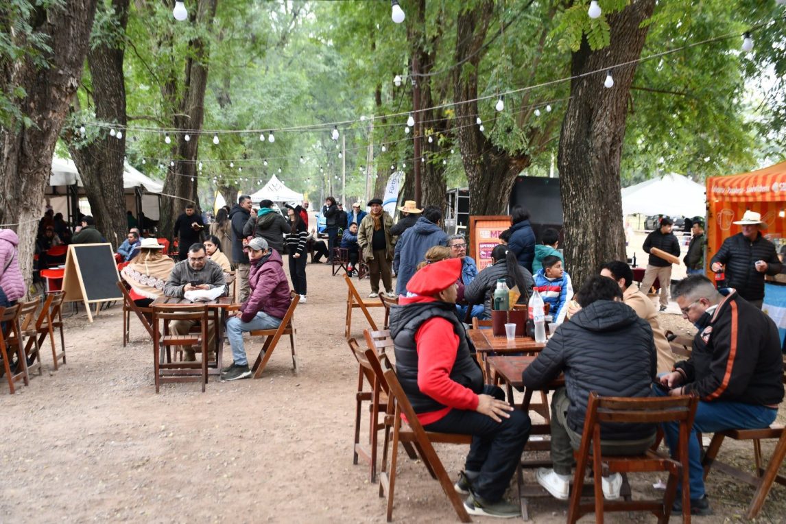 Santiago recibió 50 mil turistas y generó $9 mil millones durante el finde largo