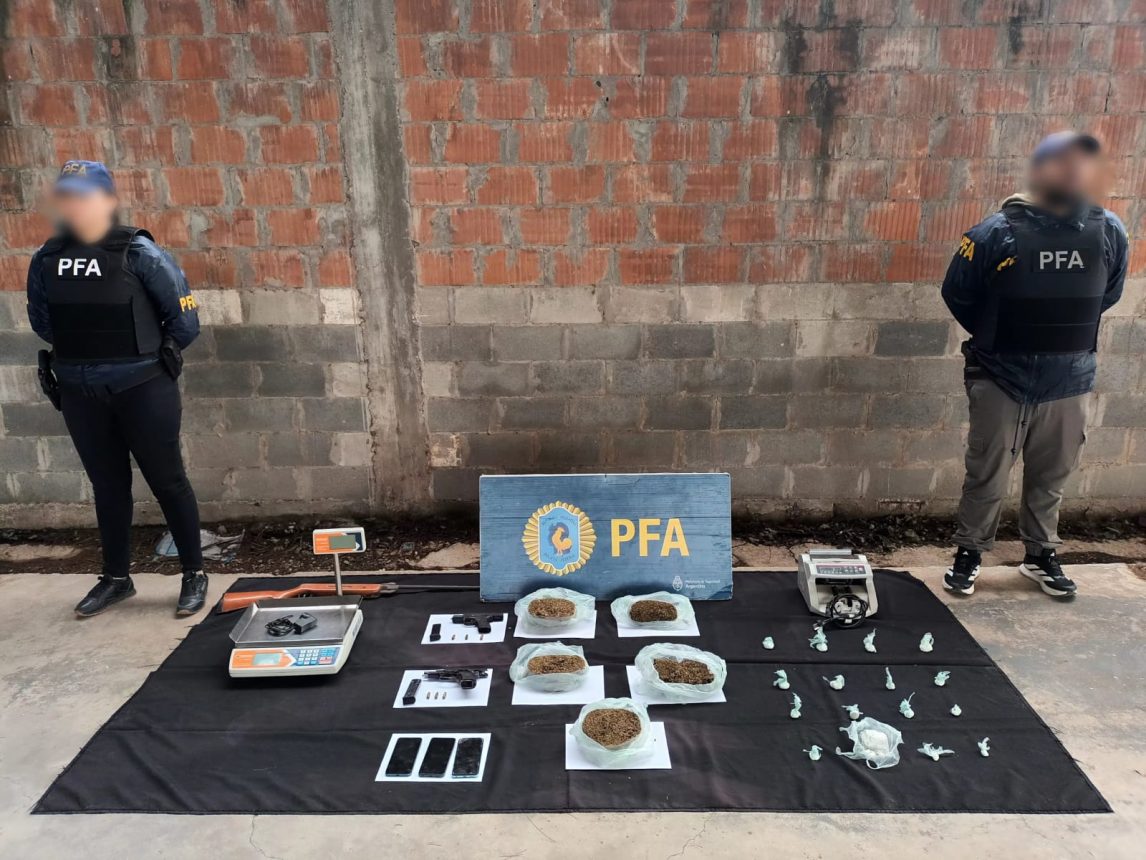 La Banda: allanan una vivienda y secuestran 579 dosis de cocaína, 3 kilos de marihuana y armas