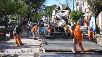 ¡Atención conductores! Desde hoy cortarán el tramo de Av. Colón y Rivadavia por el avance de la obra