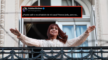 “¿Puedo salir o no al balcón de mi casa?”: el primer tuit de Cristina Kirchner, cumpliendo prisión domiciliaria