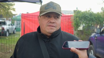 “Ya es una tradición”: un puestero vuelve a Mailín cada año con su familia