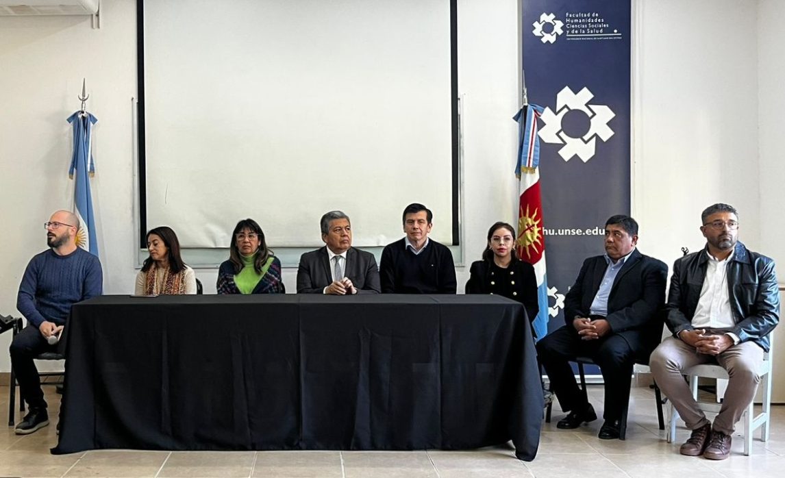 Humanidades abrió unas jornadas sobre periodismo con instituciones formadoras de Santiago del Estero
