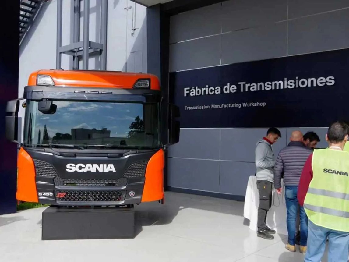 La fábrica de Scania en Tucumán frena la producción y abrió los retiros voluntarios