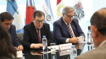 Zamora reafirmó el compromiso federal en un encuentro con gobernadores en el Consejo Federal de Inversiones